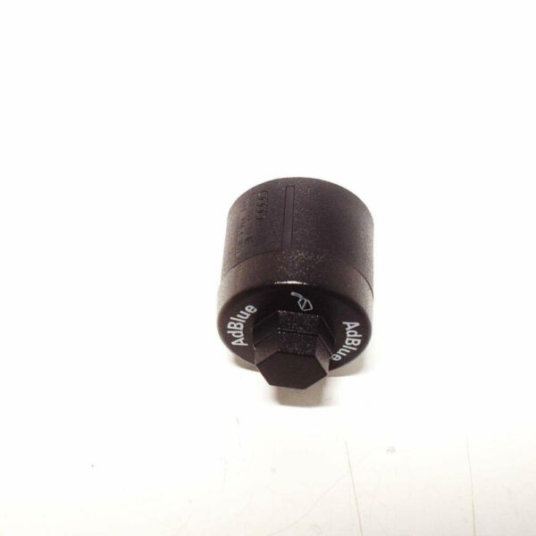 Adblue tank cap cover Audi Q5 8R 4L0131980E NEW ORIGINAL