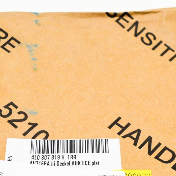 Audi Q7 4L rear bumper trailer coupling 4L0807819H1RR new - Image 3