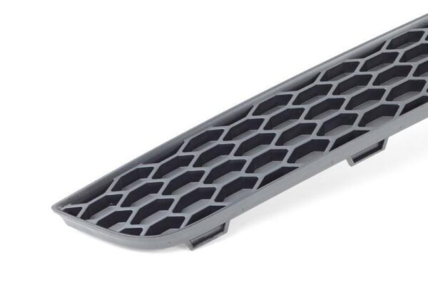 Original Audi Q7 10-16 Rear S Line Bumper Diffuser Insert Trim 4L0807 - Image 4
