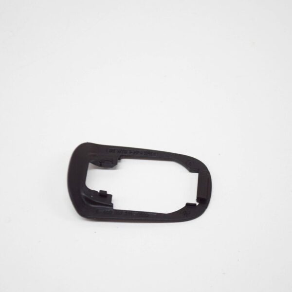 Audi Q7 4L front exterior door handle rear pad 4L0837211 NEW REAL - Image 3