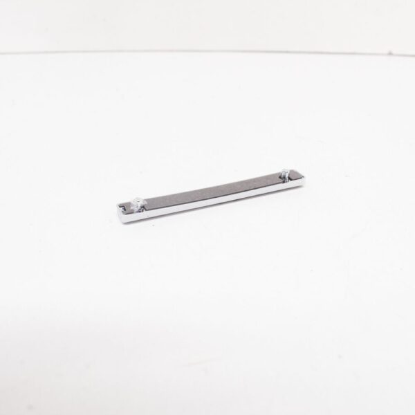 Audi Q7 4L “Quattro” Radiator Grill Emblem 4L08537362ZZ, New Original - Image 5
