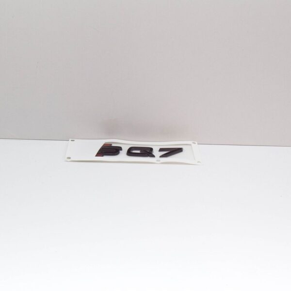 Audi SQ7 4M Rear Emblem Badge 4M0071804 NEW - Image 3