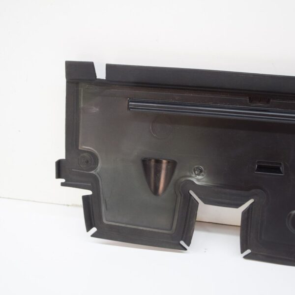 Audi Q7 4M Cooler Lower Air Flow 4M0121286H NEW Original - Image 3