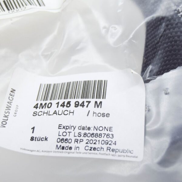 VW TOUAREG CR Engine Coolant Pants 4M0145947M NEW GENUINE