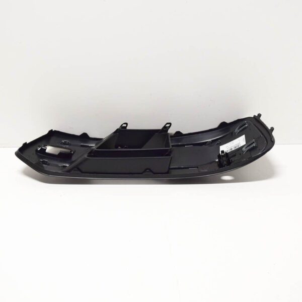 Audi Q7 4M front bumper right grille 4M0807682T4W3 new - Image 5
