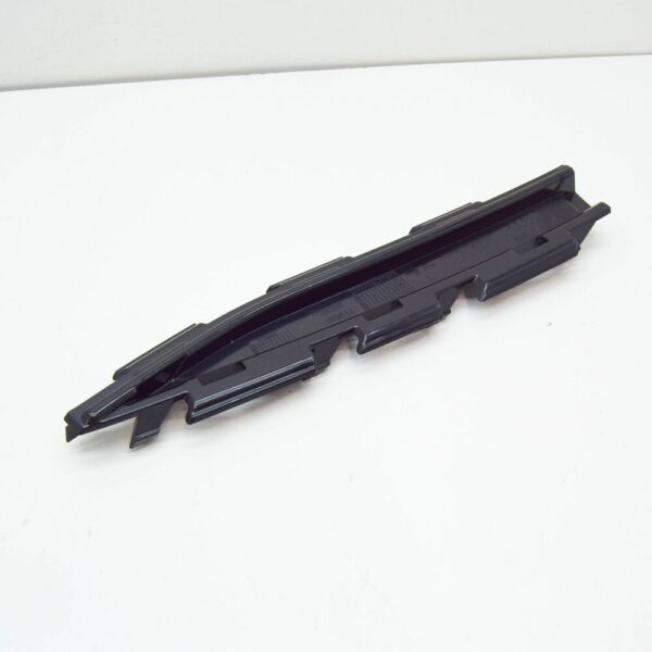 Audi Q7 4M end cap for front bumper right 4M0807749C, original part - Image 3
