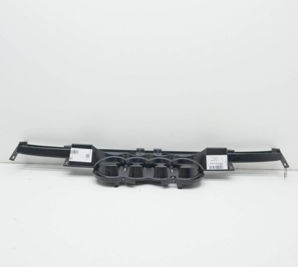 NEW AUDI Q7 4M FRONT BUMPER GRILLE HOLDER 4M0853037E ORIGINAL - Image 3