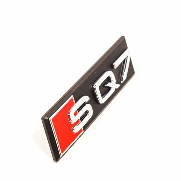 4M0-853-748