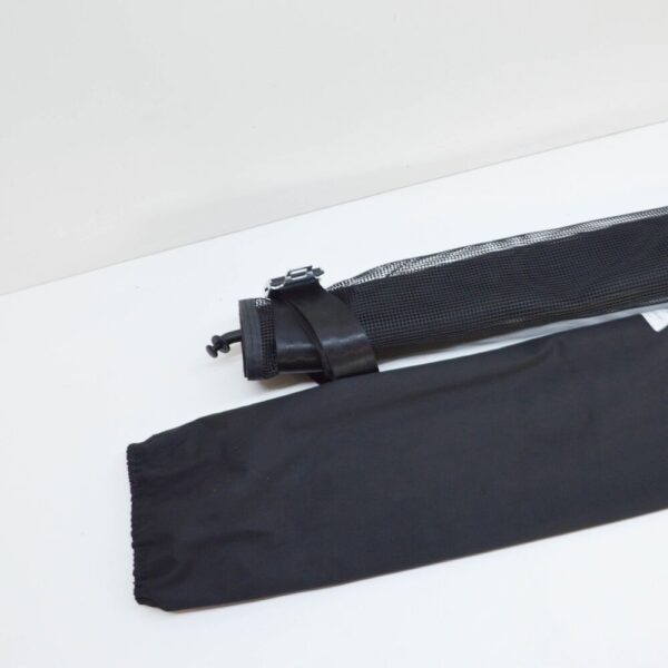 NEW AUDI Q7 4M REAR NET PARTITION 4M0861691B94H ORIGINAL - Image 4