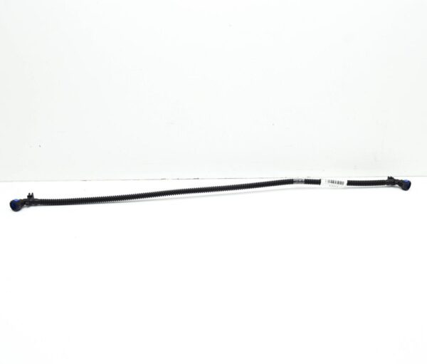 4M8955972