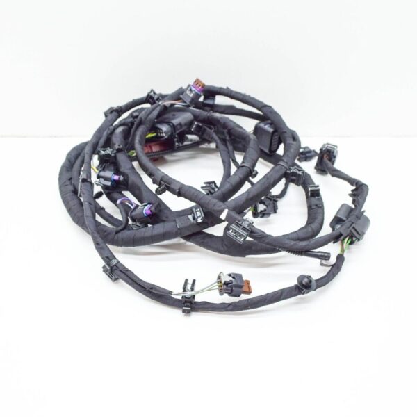 4M8-971-095-AG
