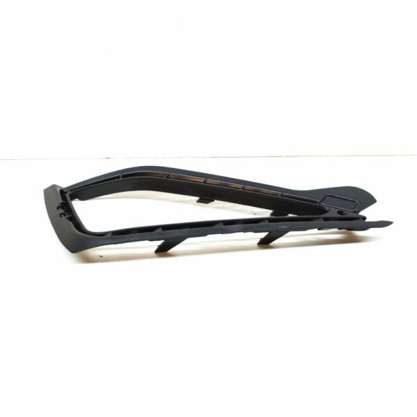 NEW VW GOLF SPORTSVAN MK7 FRONT LEFT FOG LIGHT TRIM FRAME 510853211E9B9 ORIGINAL - Image 3
