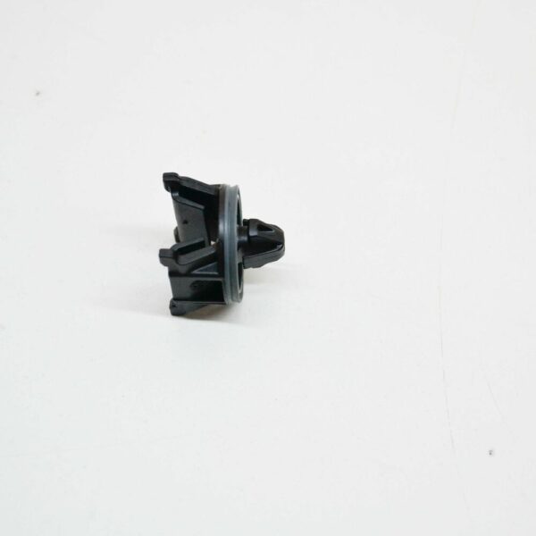 NEW VOLKSWAGEN ARTÉON FRONT DOOR PANEL CLIP 510868246 ORIGINAL - Image 3