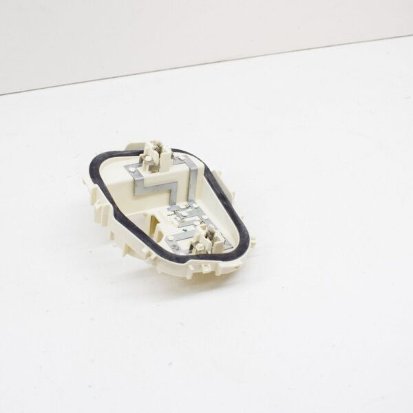 VW Golf Sportsvan MK7 Right Outer Tail Light Lamp Holder 510945258B NEW - Image 3