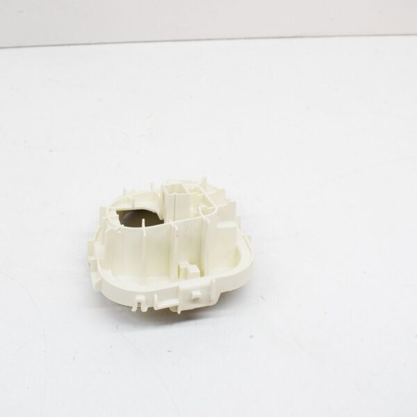 VW Golf Sportsvan MK7 Right Outer Tail Light Lamp Holder 510945258B NEW - Image 4
