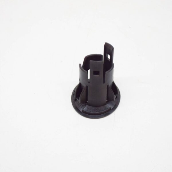 BMW X3 E83 front left center PDC mount 51113402845 NEW REAL - Image 4
