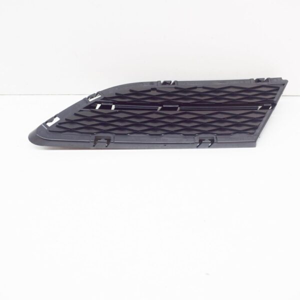 BMW 3 E90 Front Bumper Right Closed Radiator Grille 51117138418 NEW