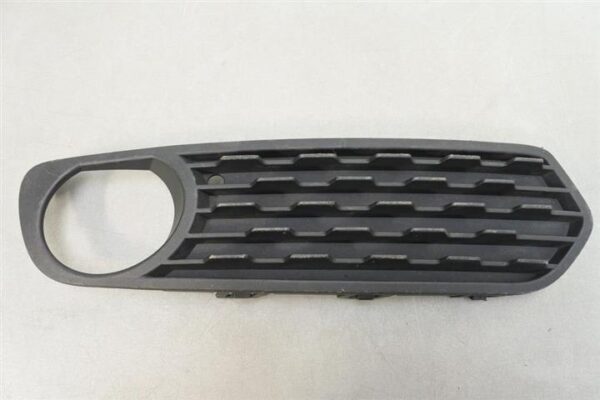 BMW F20 Original Closed Grid Fog Blender 51117245870 - Image 4
