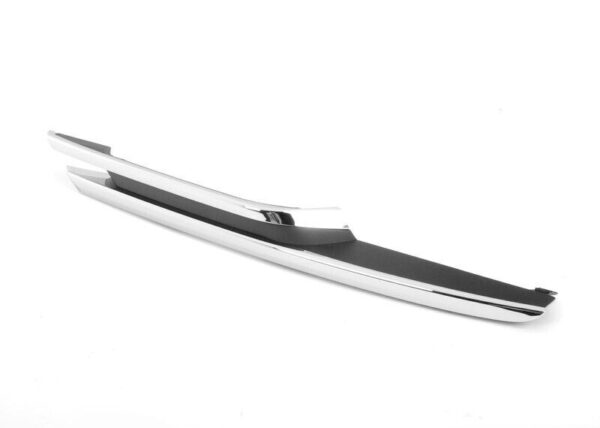 BMW 3-Series F30 F31 ORIGINAL Chrome Right Fog Cladding - Image 4