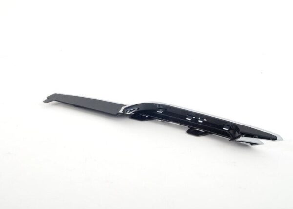 BMW 3-Series F30 F31 ORIGINAL Chrome Right Fog Cladding - Image 5