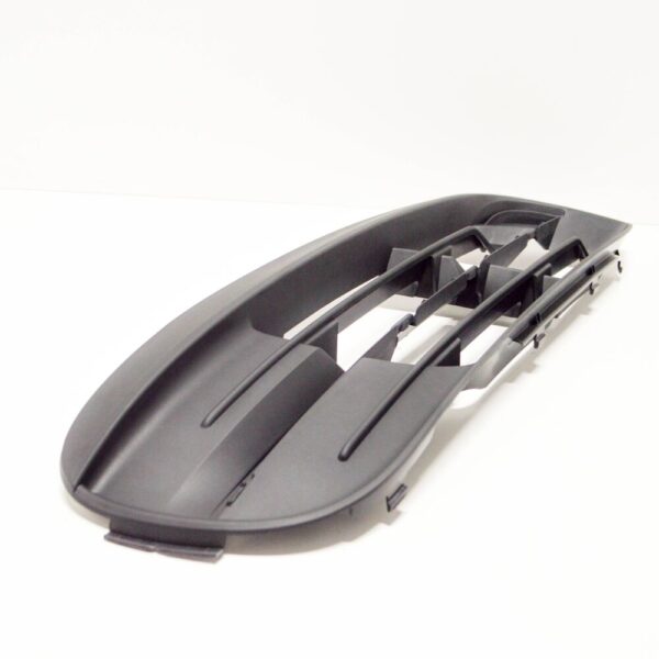 BMW 5 F10 front bumper right air intake 51117331728 2015 mint condition - Image 5