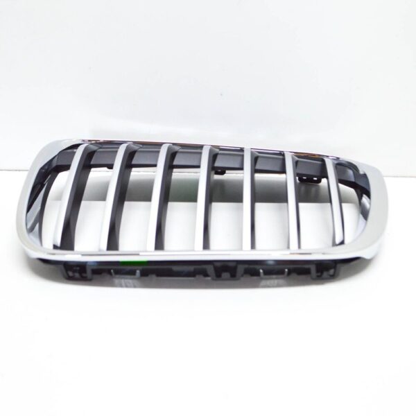 BMW X1 F48 radiator grille left X line 51117383365 2015 new