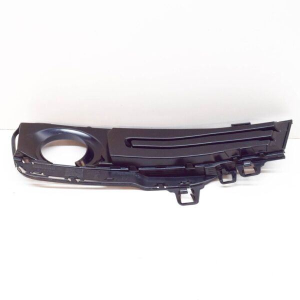 BMW 3 F30 Front Right Fog Light Grille 51117396858 7396858 2016 New ORIGINAL - Image 5