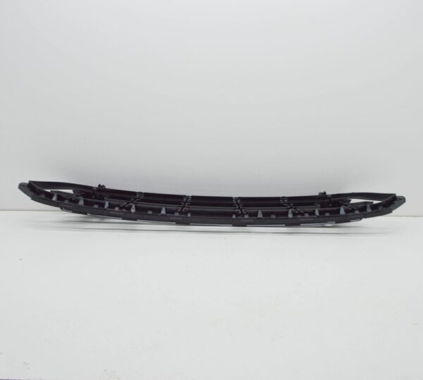 BMW X4 G02 Front Bumper Lower Center Grille 51117418728 7418728 NEW ORIGINAL - Image 5