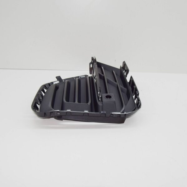 BMW X7 G07 Front Right Closed Grille 7449666 51117449666 NEW ORIGINAL - Image 5