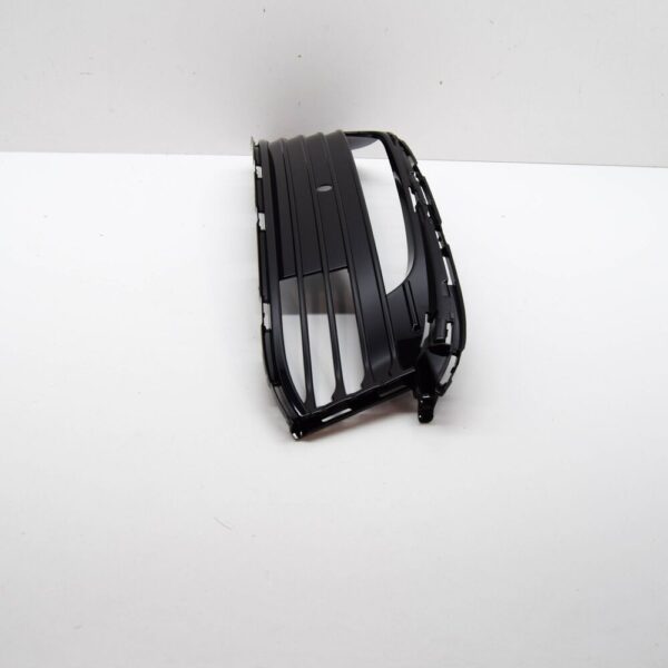 BMW 7 G11 Front Right Bumper Air Inlet Grille 51117486836 NEW ORIGINAL - Image 5