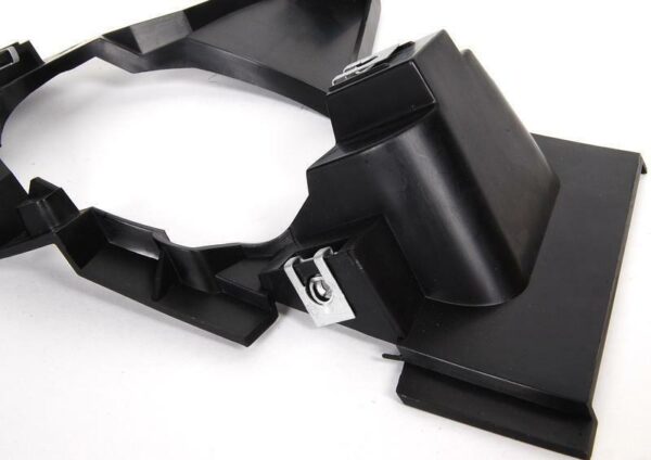 BMW NEW ORIGINAL E82 E88 FRONT M SPORT BUMPERS O/S ANT LIGHT HOLDER