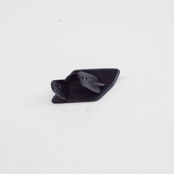 BMW 3 front M sport headlight washing system cover cap right F30 51118067970 - Image 4