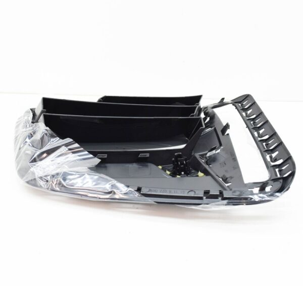 BMW 4 Coupe G22 Front Bumper Left Grille 8077065 51118077065 NEW ORIGINAL - Image 4