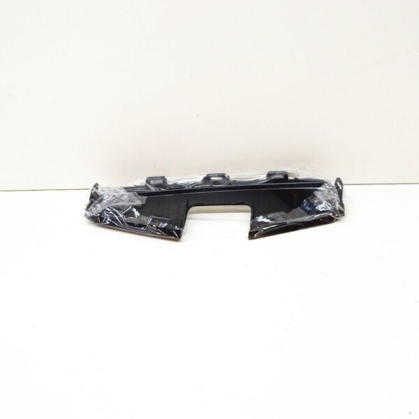 BMW M4 Coupe G22 G82 Front Right Bumper Grille 8077070 51118077070 NEW