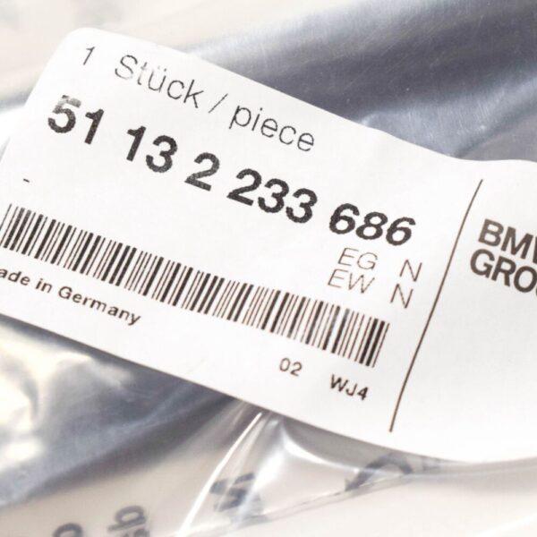 2233686