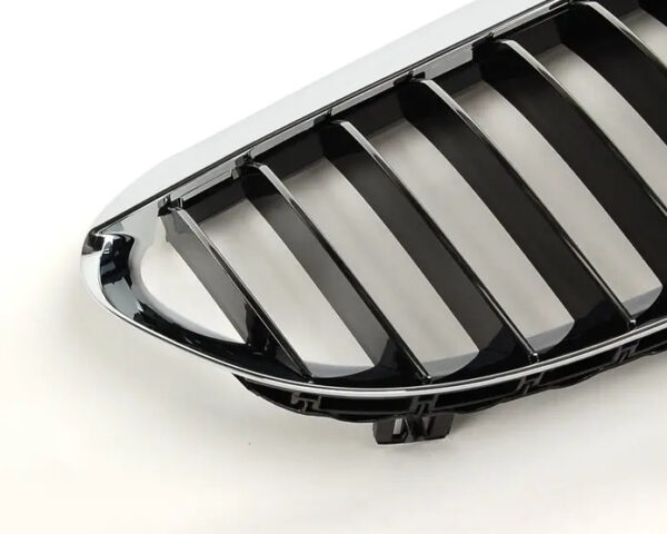 NEW GENUINE OEM 51137077932 5113 7077932
