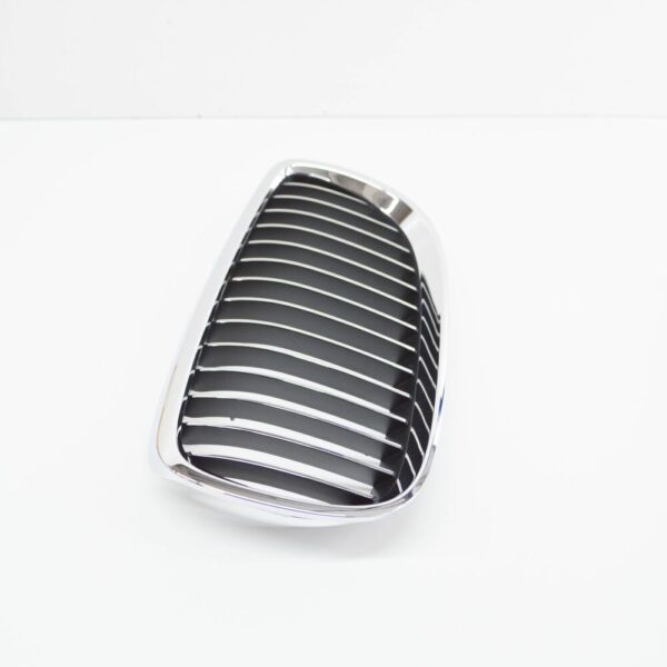 BMW 3 E93 radiator grille front left chrome 51137157277 7157277 2009 new original - Image 5