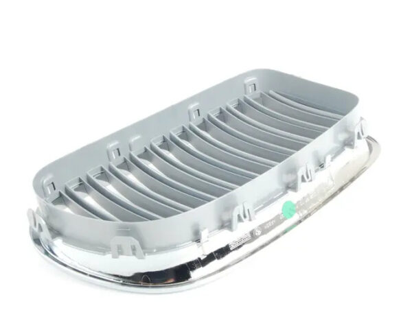 NEW GENUINE OEM 51137261355 7261355