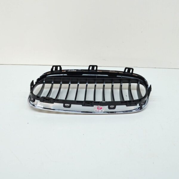 BMW 2 F45 Front Radiator Right Grille 51137300544 7300544 2015 New ORIGINAL