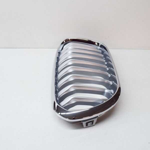 BMW 1 F20 Radiator Right Grille 51137371688 7371688 2015 New ORIGINAL - Image 4