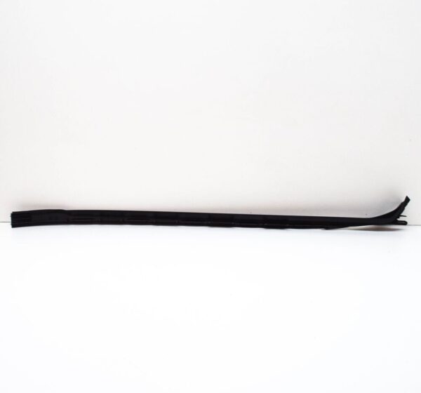 BMW X4 M G02 Front Windshield Left Drip Moulding 51137461745 NEW ORIGINAL - Image 4