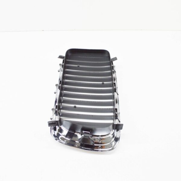 BMW 7 Series E38 radiator grille front right 8125812 51138125812 new - Image 5