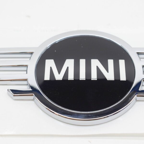 Mini Cooper F55 bonnet emblem 51149447805, original part - Image 5