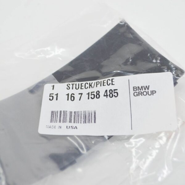BMW Z4 E85 center console storage compartment cover 51167158485 7158485 NEW ORIGINAL