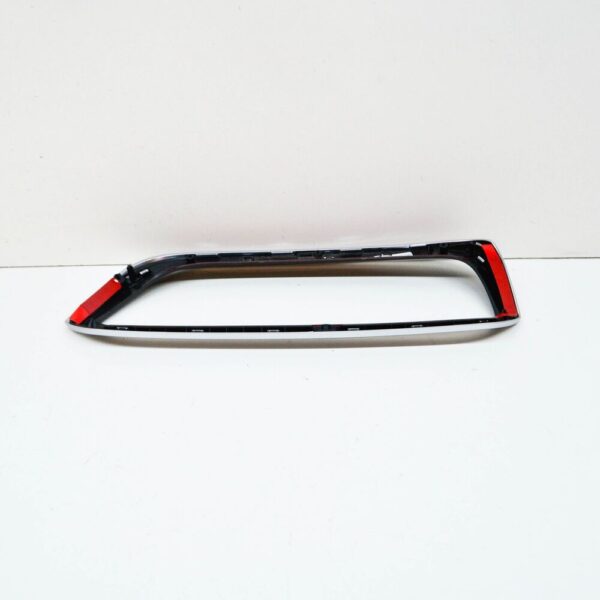 BMW i3 I01 Front Bumper Right Grille Trim 51237955388 NEW ORIGINAL - Image 4