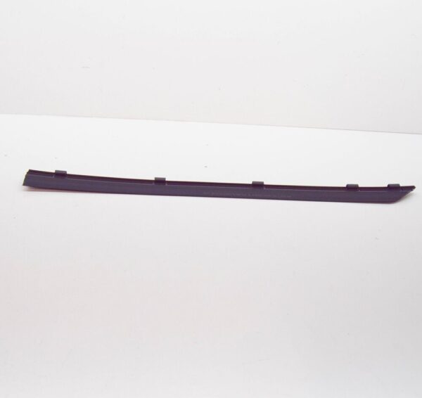 BMW X3 E83 Rear Left Bottom Door Weatherstrip 51333331191 3331191 NEW ORIGINAL - Image 5