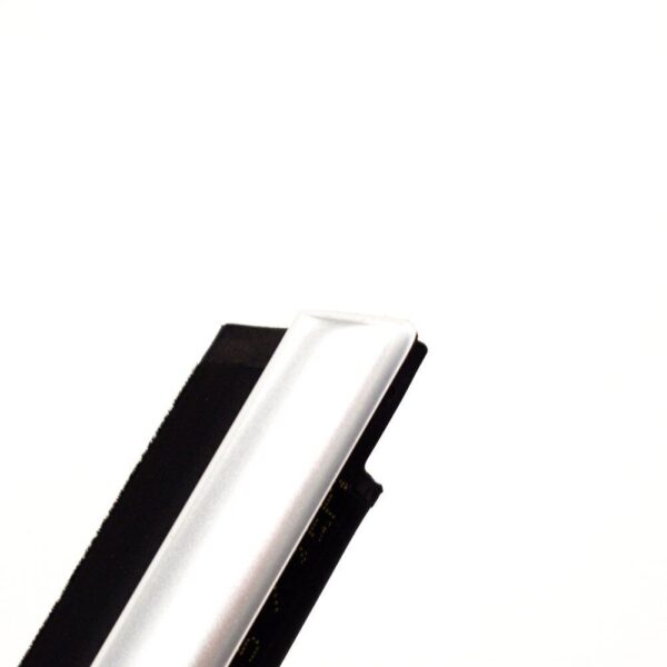 BMW 4 F32 window trim front left 51337315405 mint condition - Image 4