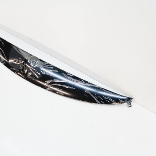 NEW MINI CABRIO F57 CONVERTIBLE FRONT WINDSCREEN PANEL COVER 51337356293 - Image 4