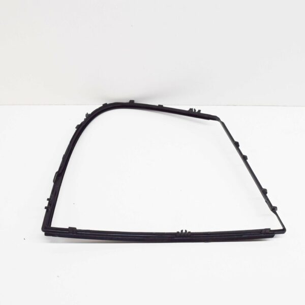 NEW BMW 1 E87 SEAL REAR RIGHT SIDE WINDOW 51357119456 - Image 4