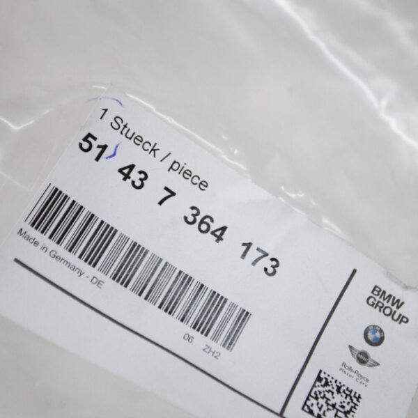 BMW i8 I12 air routing left 51437364173 new